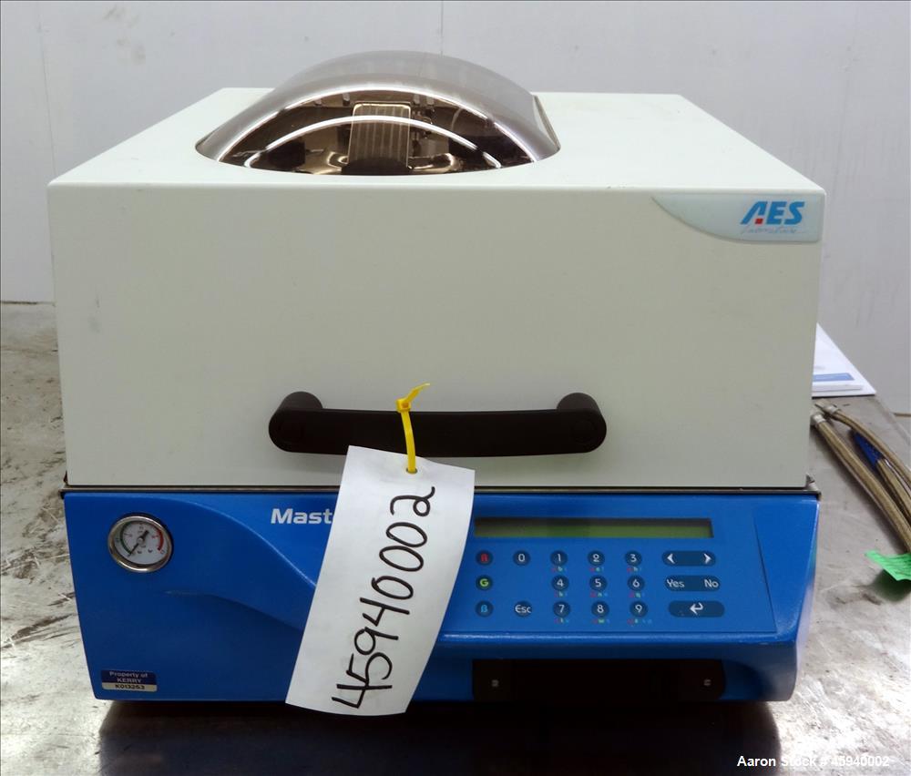 Used AES Bench top Masterclave, Model Masterclave 09. Capacity 1 to 9 liters. Sterilization temperature 95 - 125 degrees C. Sterilization duration 1 to 60 minutes. 316 Stainless steel chamber approxi...