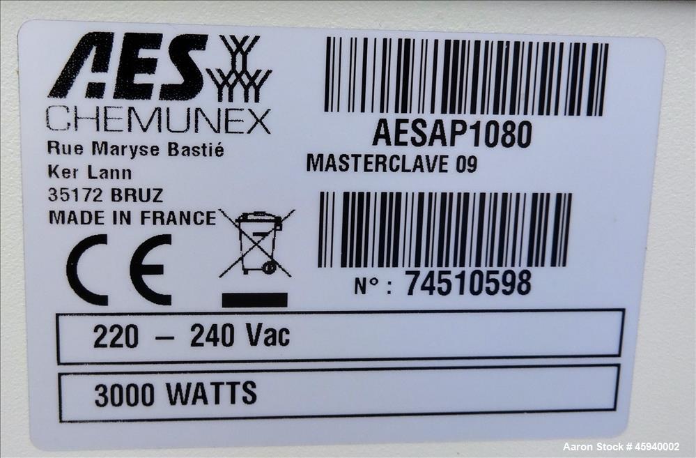 Used AES Bench top Masterclave, Model Masterclave 09. Capacity 1 to 9 liters. Sterilization temperature 95 - 125 degrees C. Sterilization duration 1 to 60 minutes. 316 Stainless steel chamber approxi...