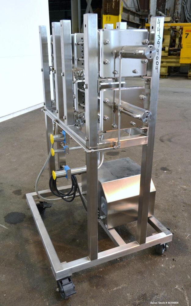 Used Stainless Steel Amersham Biosciences Crossflow Filtration Kvick Flow Cassette Holder System