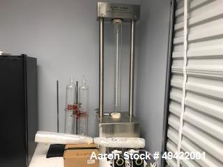 Used- KARR Column Bench Top Unit, Model BTU-24. Consists of a 5/8” diameter glass column with the top and bottom chamber exp...