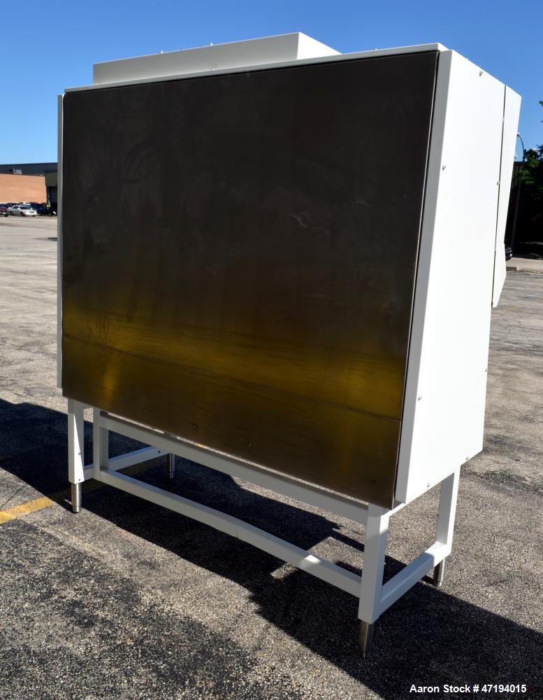 Used The Baker Company SterilGard III Advance Class II Biological Safety Cabine