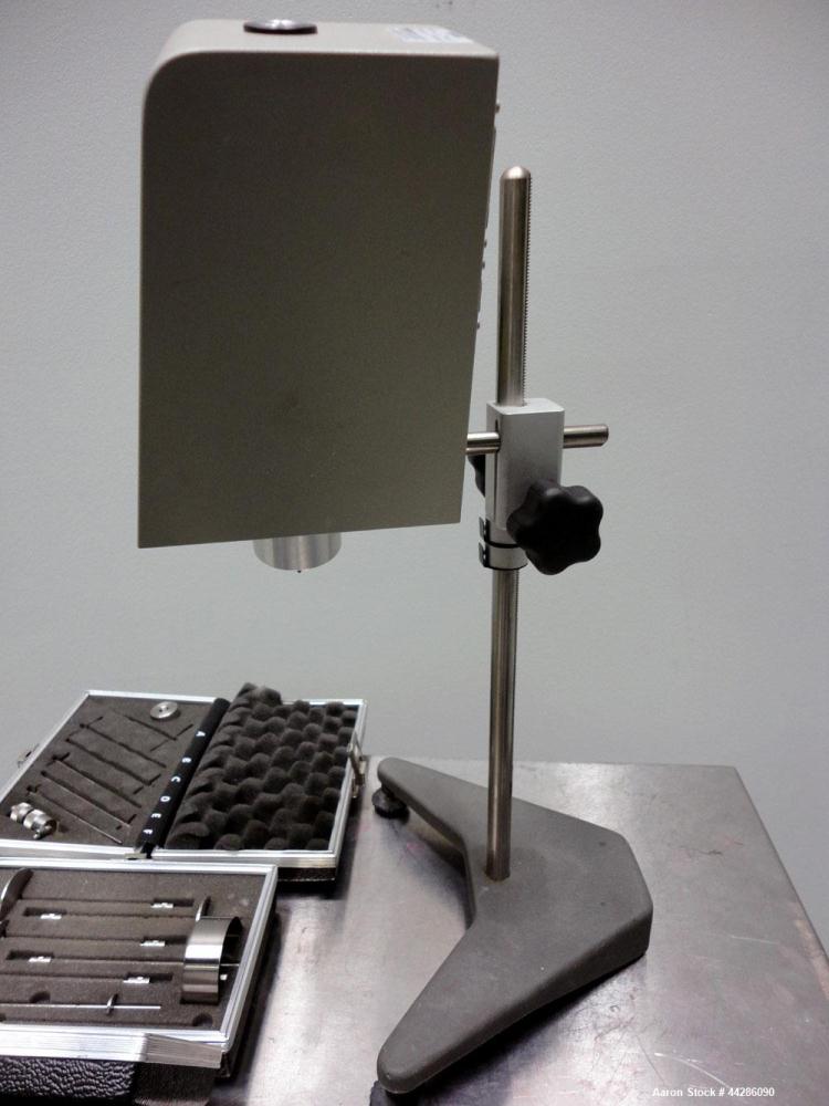 Used Brookfield Programmable DV-II+ Laboratory Viscometer, Model LVDV-II+. Designed to measure fluid viscosity at given shear rates. Viscosity range (Cp) 15 to 6,000,000. Temperature sensing range -1...