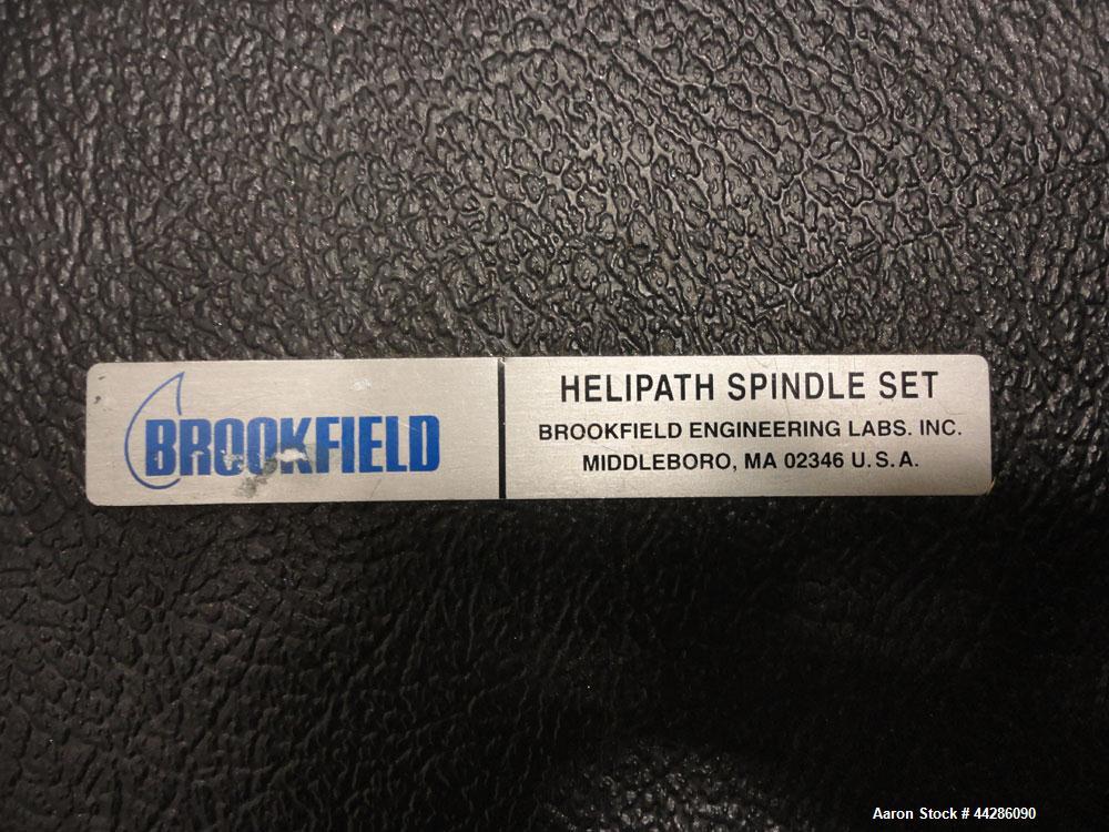 Used Brookfield Programmable DV-II+ Laboratory Viscometer, Model LVDV-II+. Designed to measure fluid viscosity at given shear rates. Viscosity range (Cp) 15 to 6,000,000. Temperature sensing range -1...
