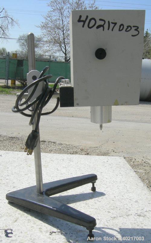 Used Brookfield low viscosity digital viscometer, model LVTDV-II.  8 speed digital controls, viscosity range rated 15 centipoise to 8 million centipoise.  1/60/115 volt.  Mounted on a carbon steel ba...