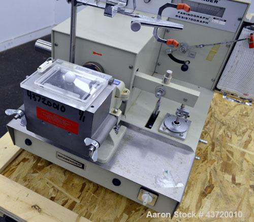 Used C.W. Brabender Farinograph/ Resistograph, Model FA/R-2.Designed to measure the water absorption of flours, determine the rheological properties of dough, check production and flour blends in the...