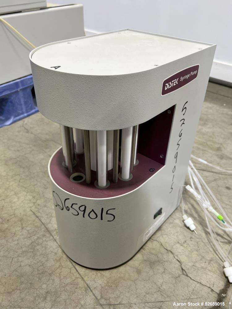 Used Distek DS4300 Dissolution Tester – Dual Bath Sampling Capability