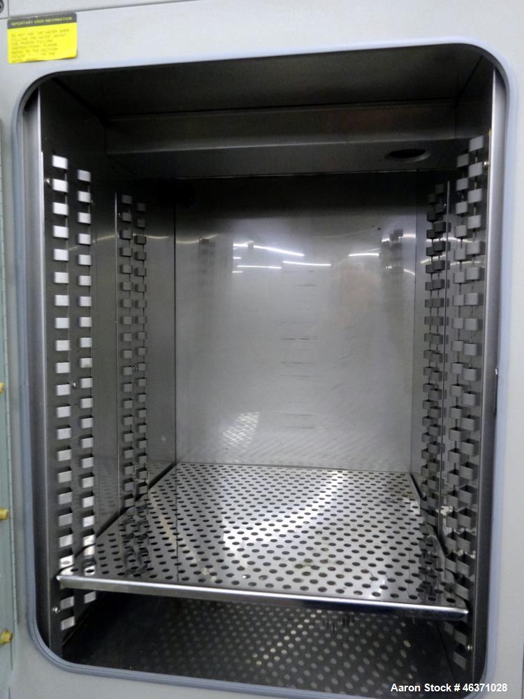 Used- Forma Scientific Dual Chamber Water Jacketed Incubator, Model 3326. 304 Stainless steel interior, 11.4 cubic feet, eac...
