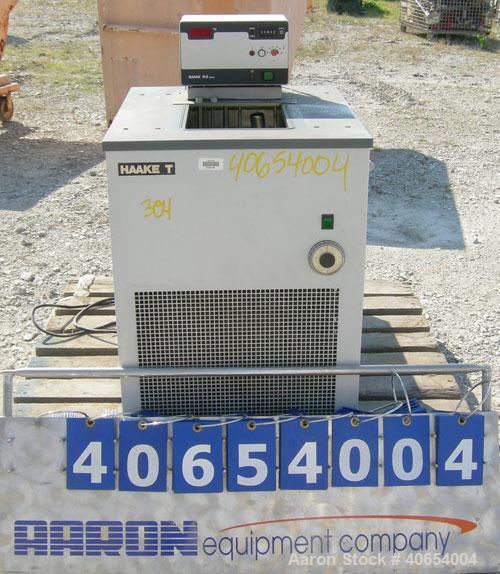 Used Haake Open Bath Heating Circulator, model T, type 000-3812, 304 stainless steel. Trough approximately 19" x 11" x 8" deep. 3/60/220 volt. Includes N2 digital controller.