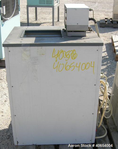 Used Haake Open Bath Heating Circulator, model T, type 000-3812, 304 stainless steel. Trough approximately 19" x 11" x 8" deep. 3/60/220 volt. Includes N2 digital controller.