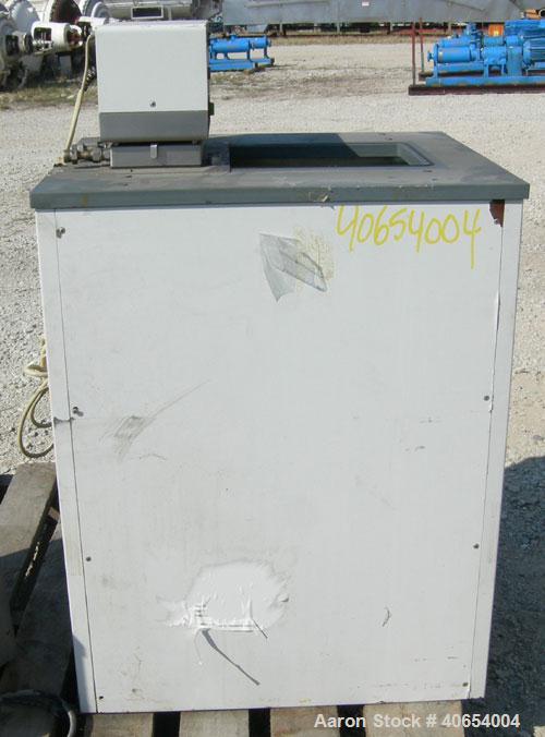 Used Haake Open Bath Heating Circulator, model T, type 000-3812, 304 stainless steel. Trough approximately 19" x 11" x 8" deep. 3/60/220 volt. Includes N2 digital controller.