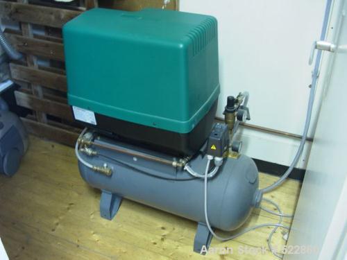USED: Helos/BF laser diffraction sensor for particle size analysis. (1) Computer Fujitsu Siemens Scenic S2 P4 2.2 ghz, monitor, printer and Microsoft Windows standard software for running all Helos/F...