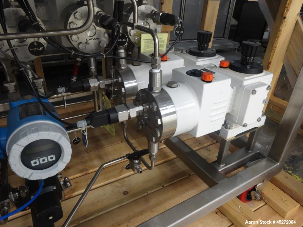 Used Asahi Kasei Bioprocess High Pressure Chromatography System, 316L Stainless Steel. Consists of (1) 15cm Column, integrated feed and elution pumps, discrete valve manifold that allows for fraction...