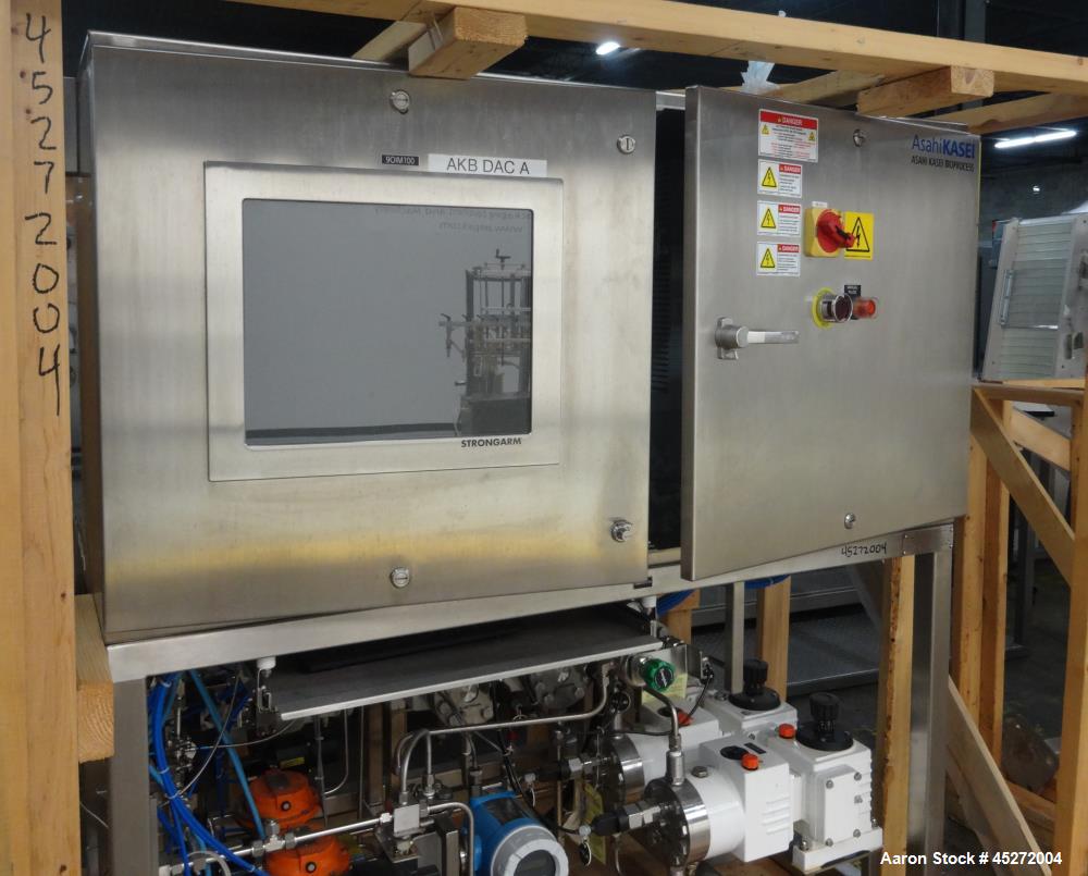 Used Asahi Kasei Bioprocess High Pressure Chromatography System, 316L Stainless Steel. Consists of (1) 15cm Column, integrated feed and elution pumps, discrete valve manifold that allows for fraction...