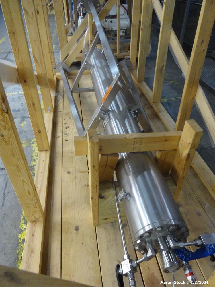 Used Asahi Kasei Bioprocess High Pressure Chromatography System, 316L Stainless Steel. Consists of (1) 15cm Column, integrated feed and elution pumps, discrete valve manifold that allows for fraction...