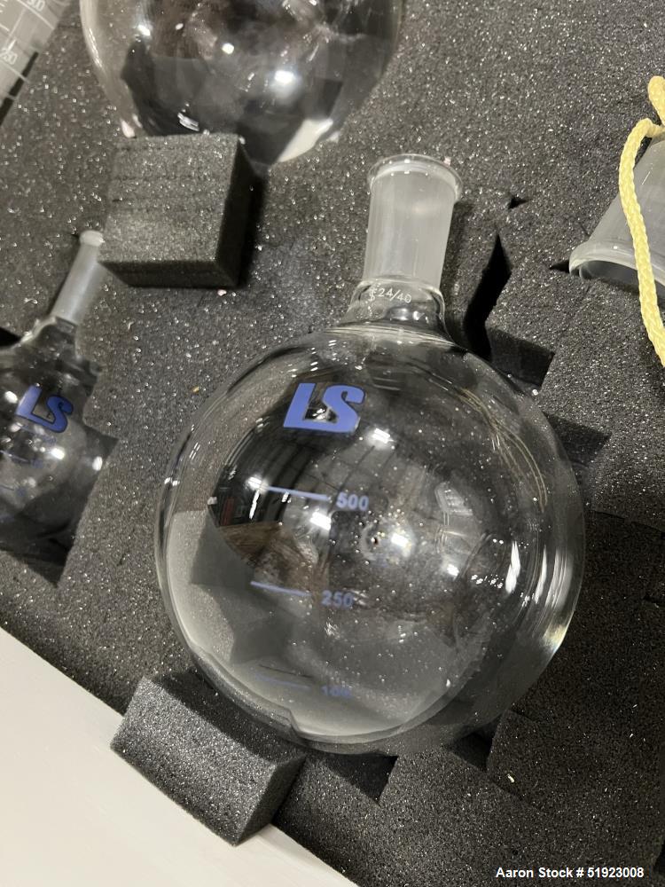 Used Lab Society 12L Short Path Distillation Kit with LS-HMS-12SB Heating Mantle. Full bore only design. 12 Liter. Includes PolyScience 7L refrigerated circulator, model SD07R-20-A11B. SH-Scientific ...