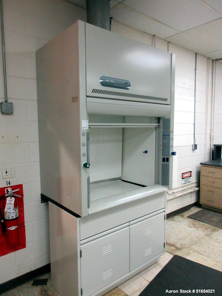 Labconco Chemical Fume Hood