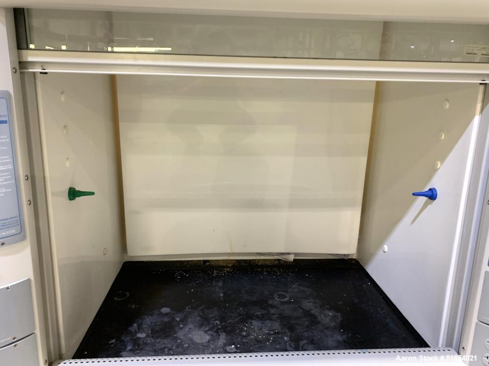 Labconco Chemical Fume Hood