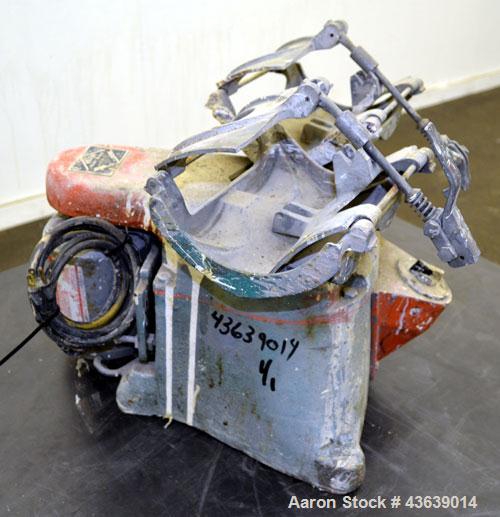 Used Miller Dual Paint Shaker, Model G.  Dual canister holders, driven by a 1/3hp, 1/60/1150 volt, 1725 rpm motor.