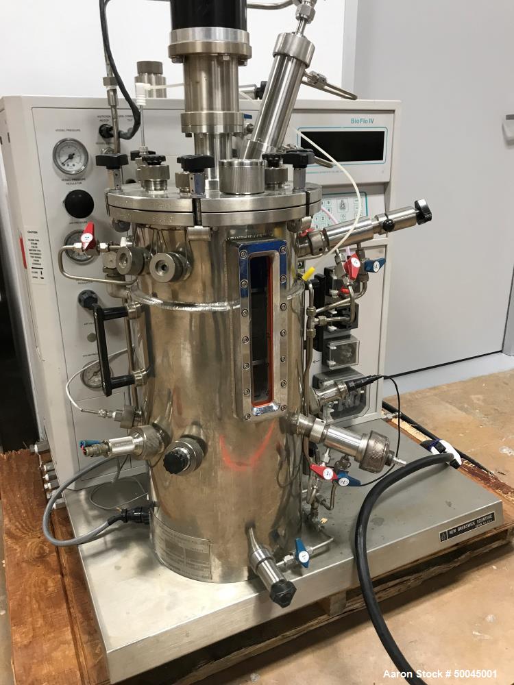 Used New Brunswick Scientific BIOFLO IV Fermentor/Reactor
