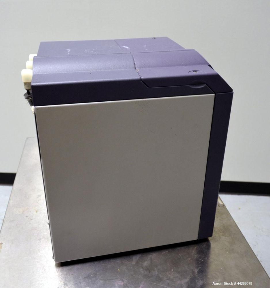 Used Domnick Hunter Hydrogen Gas Generator, Model 20H. Designed to produce a constant stream of high purity hydrogen at a predetermined flow rate, and pressure when connected to a suitable power supp...