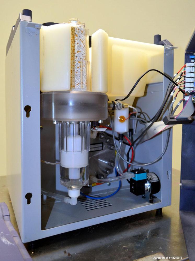 Used Domnick Hunter Hydrogen Gas Generator, Model 20H. Designed to produce a constant stream of high purity hydrogen at a predetermined flow rate, and pressure when connected to a suitable power supp...