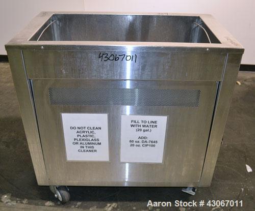 Used Ultrasonic Power Corporation Ultrasonic Cleaner, Model 53-40-158, 304 Stainless Steel. Approximate 39 gallon tank, 18’’ wide x 32’’ long x 16’’ deep. Includes a removable basket. Peak power 1500...