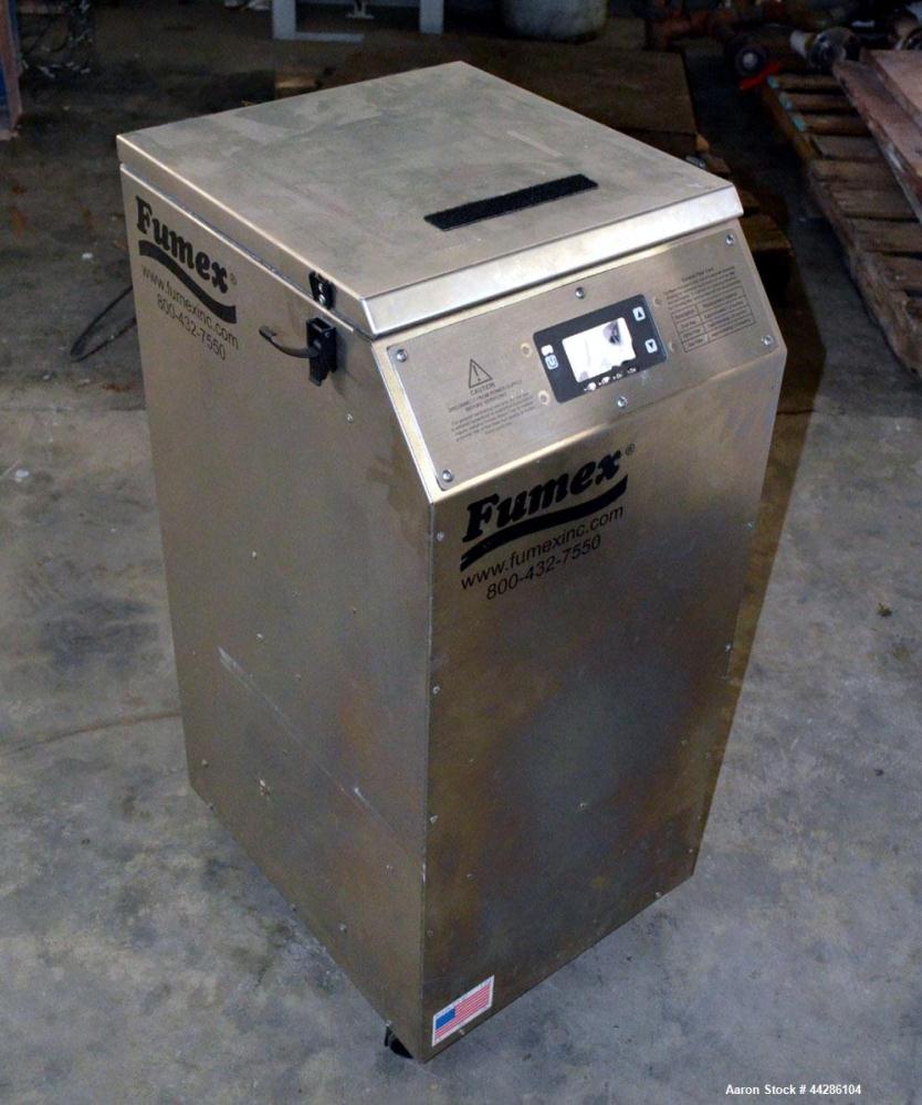 Used Fumex Portable Air Filtration System, Model FA2-SSD. 304 Stainless steel cabinet, approximate 210 cfm at 39" wc. Digital control panel.