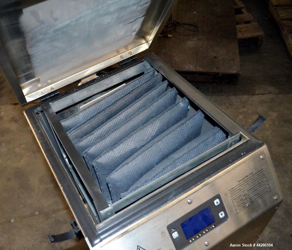 Used Fumex Portable Air Filtration System, Model FA2-SSD. 304 Stainless steel cabinet, approximate 210 cfm at 39" wc. Digital control panel.