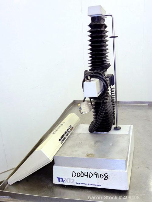 Used SMS Stable Micro Systems Texture Analyser, Model TA-XT2i. Includes a keyboard.