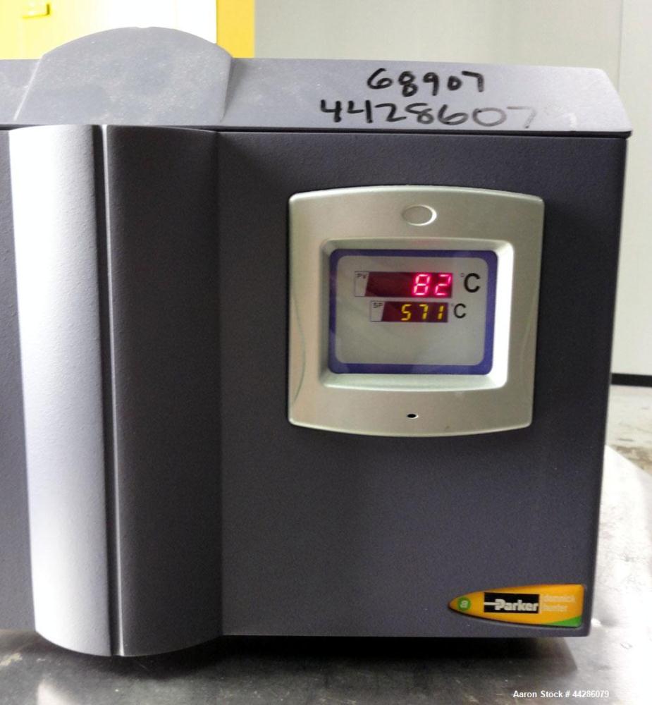 Used Parker Domnick Hunter Zero Air Generator, Model UHP10ZA-S. 1.0 l/min Flow Rate, organic impurity <0.1 ppm. Operating temperature 5 to 40 degrees C. (41 to 104 F.), operating pressure 4 to 10 bar...