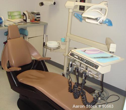 Used Royal Dental Chair Model 16 Includes Elec