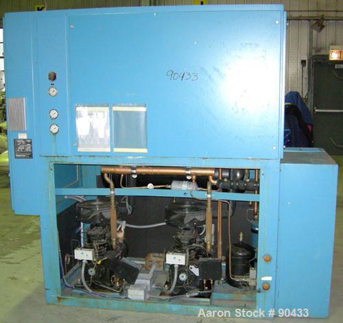 USED: Thermotron environmental test chamber, model FX-62-CHV-705-705 floor style. 62 cubic feet of test space. Temp, humidity and vibration testing. Heating and cooling. Range -73 to +177 deg F. Incl...