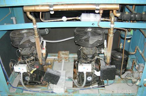 USED: Thermotron environmental test chamber, model FX-62-CHV-705-705 floor style. 62 cubic feet of test space. Temp, humidity and vibration testing. Heating and cooling. Range -73 to +177 deg F. Incl...
