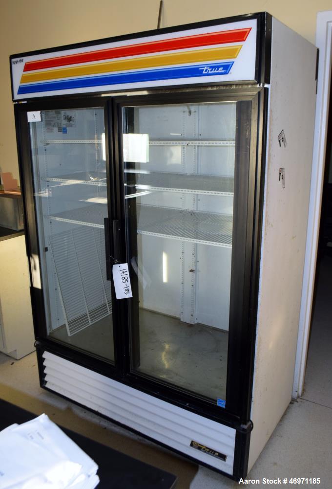 Used True Manufacturing Glass Door Merchandiser