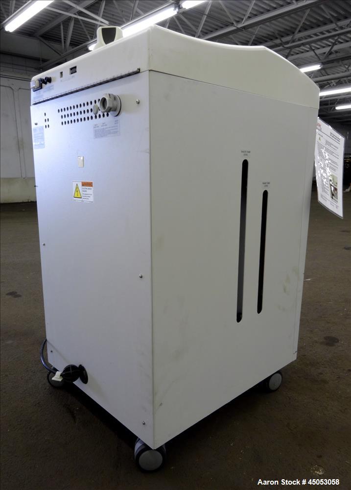 Used Distek Dissolution Vessel Washer, Model VIP4400