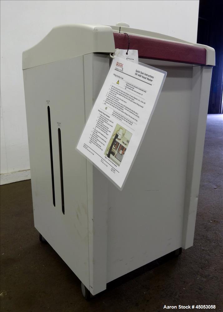 Used Distek Dissolution Vessel Washer, Model VIP4400