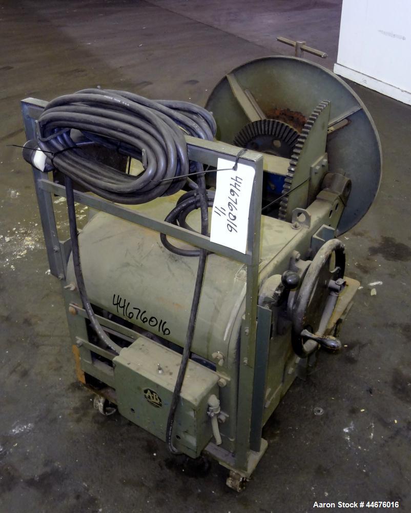 Used Ransome Welding Positioner, Size 5-HT. Approximate 500 pound capacity, foot pedal, and pendant control. Mounted on a frame with casters.