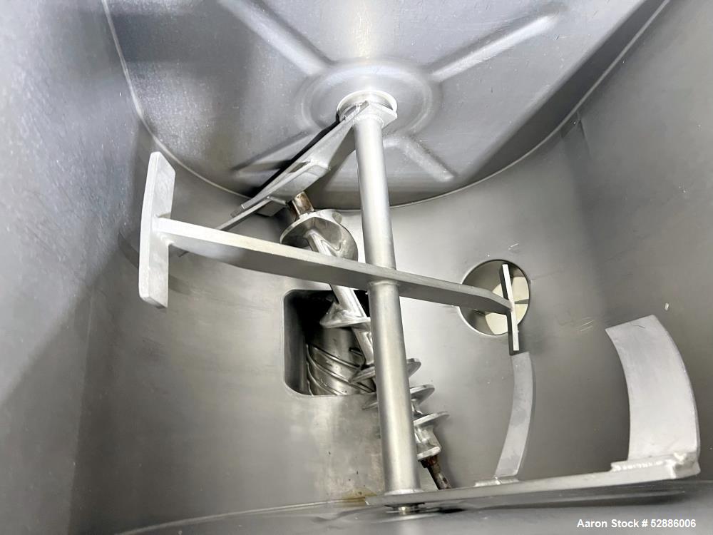 Used Hollymatic Mixer Grinder, Model 180A , 304 Stainless Steel construction. 225lbs Capacity hopper, #52 grinder head. Approximate 23-3/4" wide x 20" long x 26" deep trough, with top hinged cover. A...