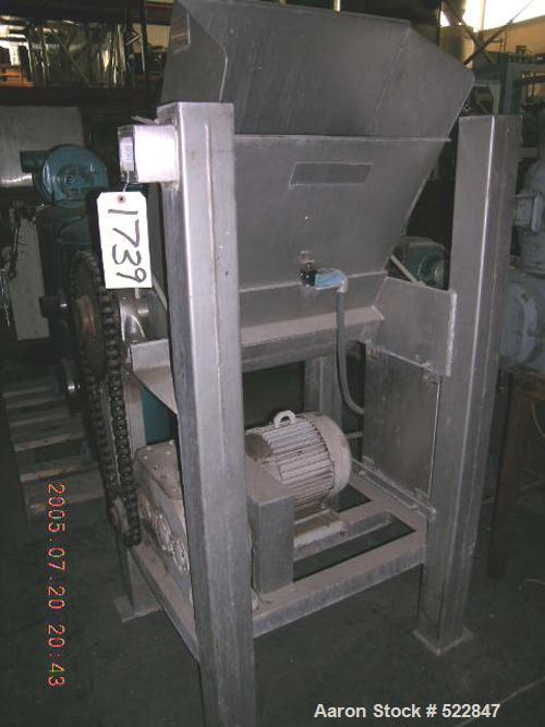 USED: Rotoclaw II frozen meat flaker, model C-299. Handles frozenblocks of meat up to 9.5" thick and 21" wide. Production rates varyfrom 6,000-15,000 lbs/hour depending on desired chunk size. Medorsp...