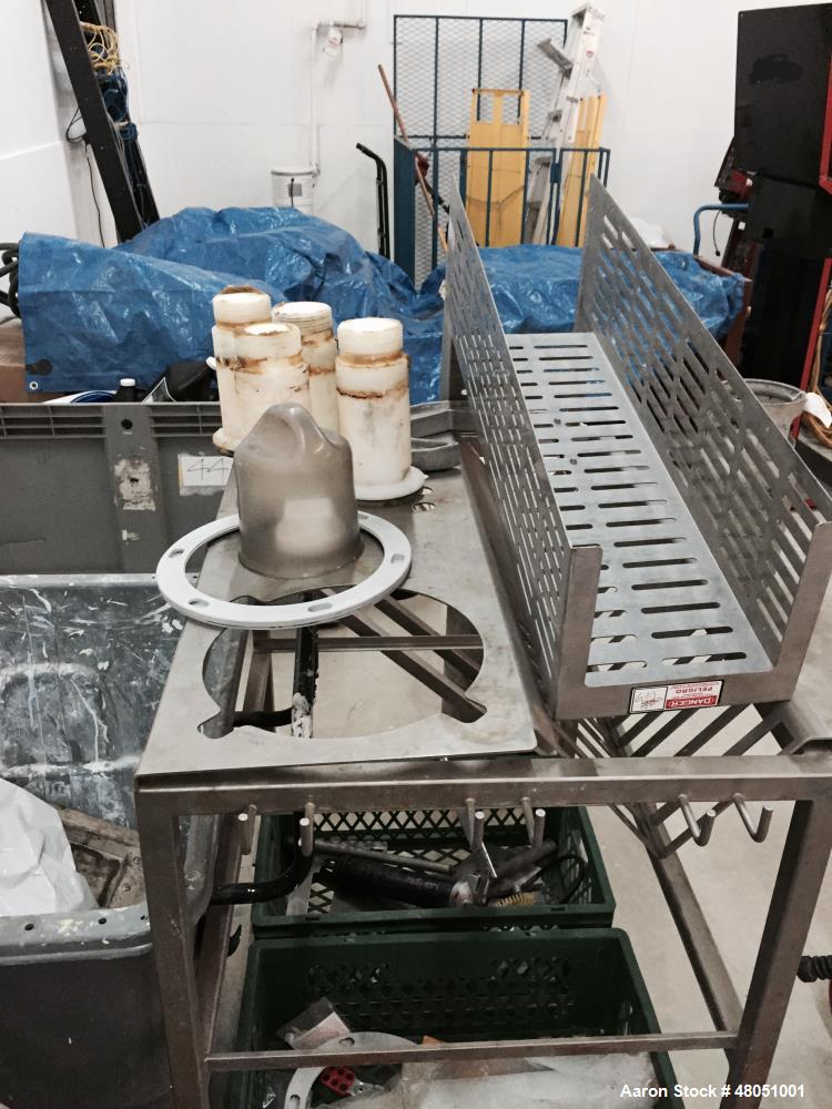 Used Vemag Vacuum Filling / Stuffer. Model HP15(E), USDA / Dairy design with 250 Liter, stainless steel, hopper, built in vacuum system. 5" Inlet/ inline grinder with automatic separating. Jacketed c...