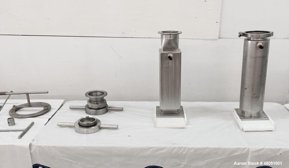 Used Vemag Vacuum Filling / Stuffer. Model HP15(E), USDA / Dairy design with 250 Liter, stainless steel, hopper, built in vacuum system. 5" Inlet/ inline grinder with automatic separating. Jacketed c...