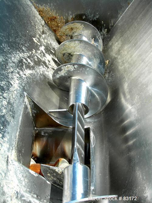 USED: Weiler Agitated Self-Feeding Grinder, model 1109. 304 stainless steel. Approximately 50 cubic foot tub with a 16" diameter screw. Driven by a 5 hp, 3/60/230/460 volt, 1160 rpm motor thru a redu...