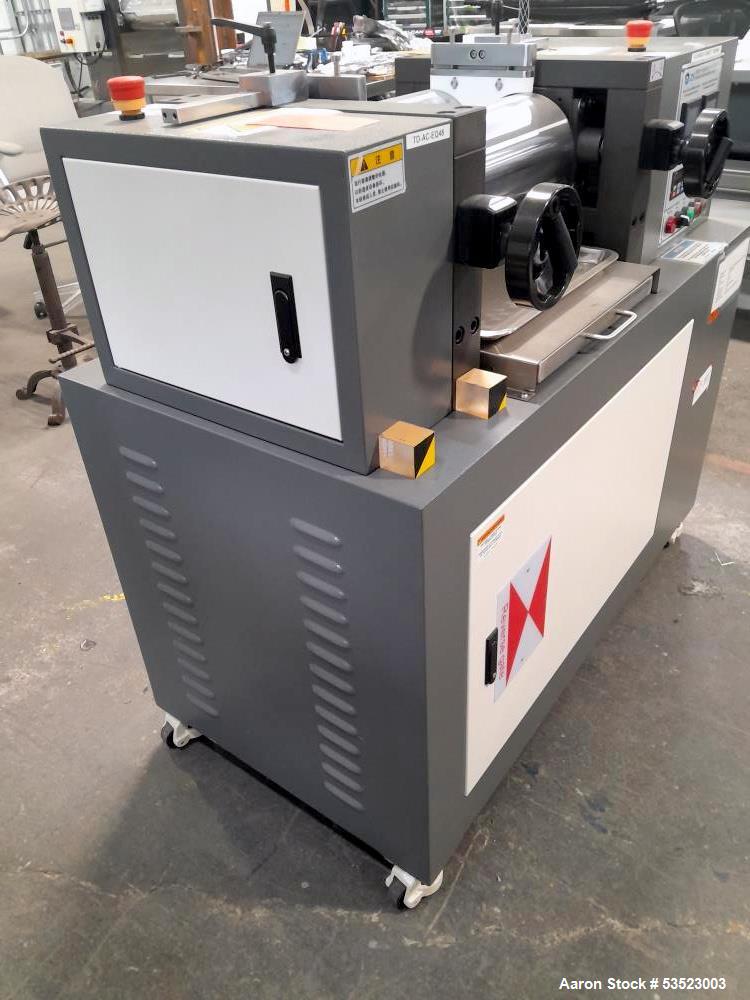 Unused Dongguan Zhuosheng ZS-401CE-160-400 Two-Roll Mill – 400°C, Alloy Rollers, 2023, 1.5 kW Dual Motors