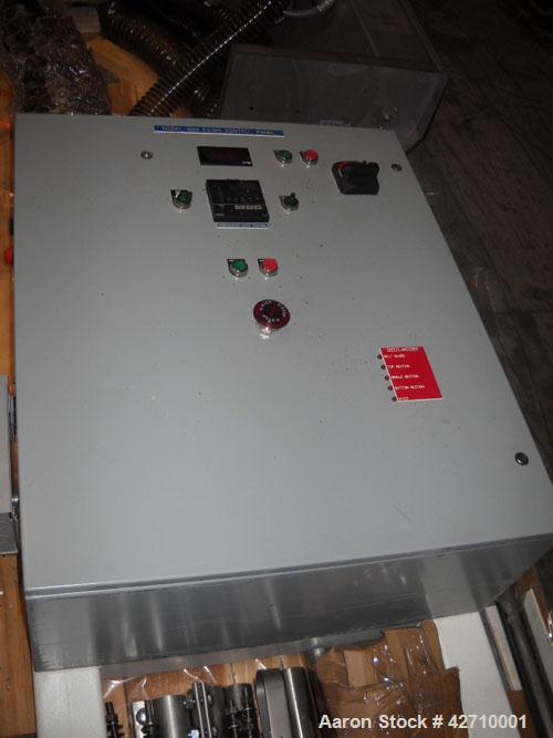 Used Modern Process Equipment (Gump) Model IMD 888 FT Coffee Grinder capable of up to 2000 lbs per hour on fine and 1300 lbs per hour on ultrafine. Produces a consistent Ultrafine grind of 50 – 125 u...