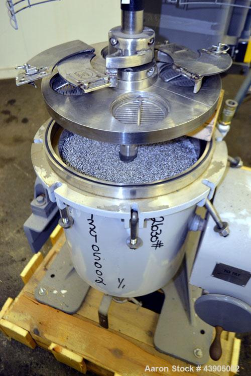 Used Union Process Szegvari Circulation Attritor Mill, Size Q6, Type CIRC, 316 Stainless Steel. Grinding tank capacity 8.2 gallons, media volume 7.5 gallon. Carbon steel jacket, attritor shaft, split...