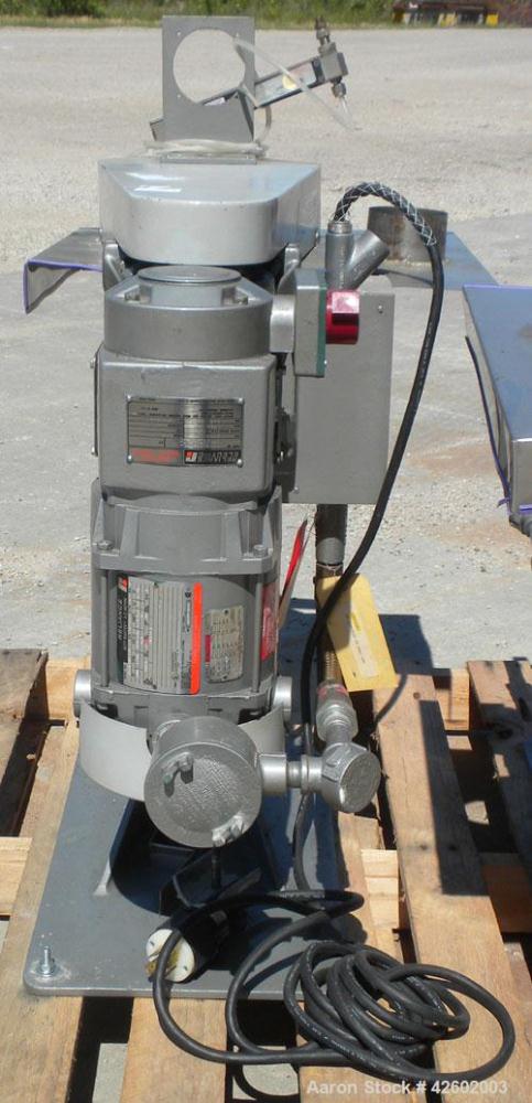 Used Szegvari Attritor, Type 01HDT, Size 01. 1/2" Diameter x 6" long 304 stainless steel removable pin bar agitator, requires a 750 CC chamber. Approximate .25 liter capacity. Driven by a 1/4 hp, 3/6...