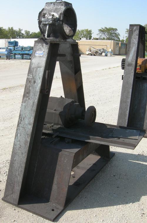Used Paul O Abbe Ball Mill, Model BM-1. Carbon steel jacketed chamber, non-lined. 72" Diameter x 60" long, 1057 total gallon capacity. 12" x 14" Charge port, no cover, 3" liquid discharge. Unit gear ...