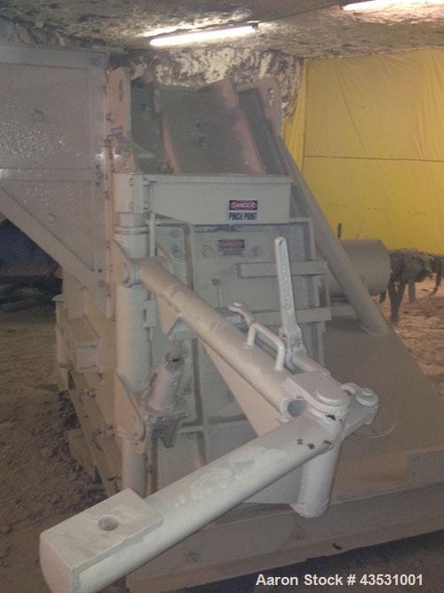 Used Gundlach 50 Inch Cage Mill, Model 502C 4R 325B.450 Hp max, 100 to 1000 rpm, includes cages but no motors.Reported to be reconditioned.