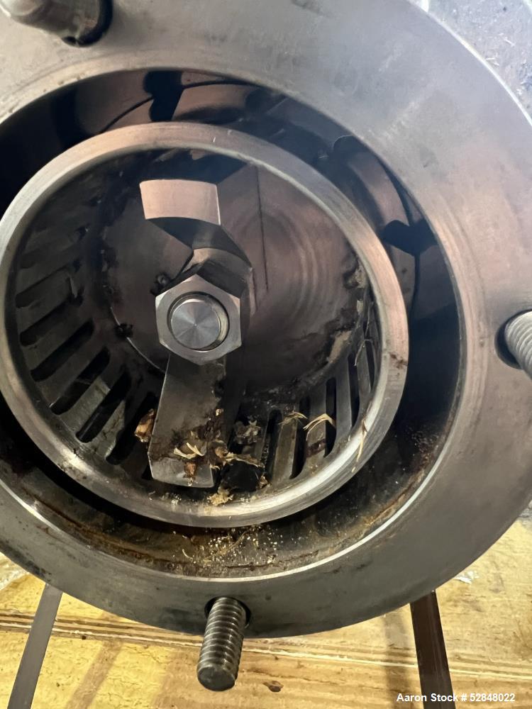 Used SPX Waukesha Shear Pump, Model SP4, 316 Stainless Steel. Nominal capacity 30 GPM (114 liters/min). Maximum housing pressure 150psi. Nominal speed 3600rpm. 2" inlet and outlet. Driven by a 20hp, ...