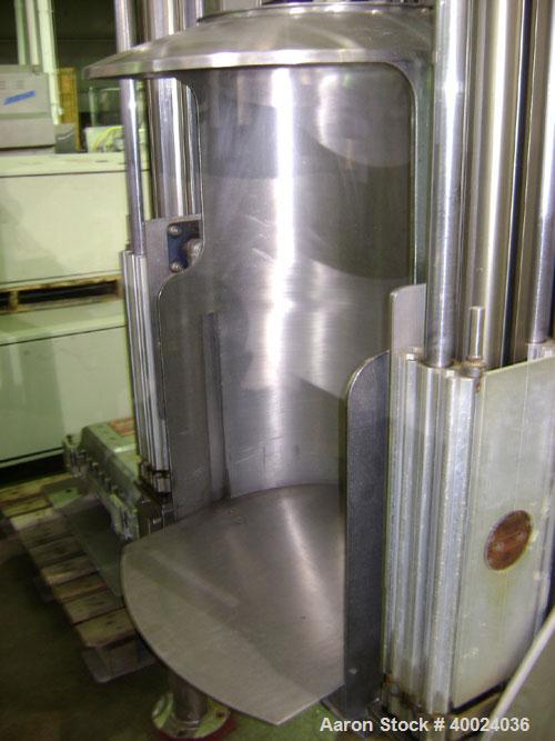 Used Fitzpatrick Fitzmill, Model DASO6, stainless steel. (16) double impact fixed blades, driven by an approximatetly 7.5hp XP motor, 4" diameter x 18" long screw feed, driven by an approximately 1/4...